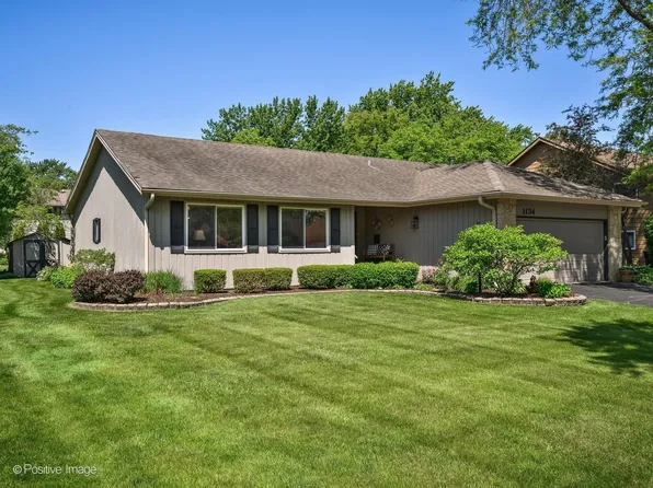 1134 N Pepper Tree Dr, Palatine, IL 60067
