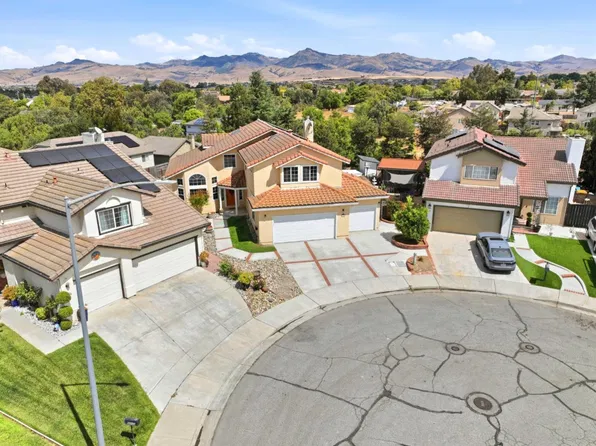 1641 El Camino De Vida, Hollister, CA 95023