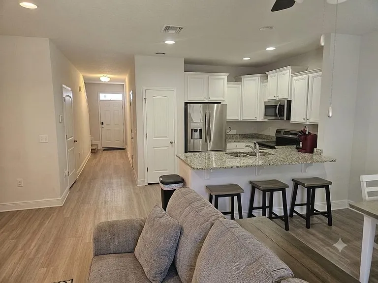 7688 Shadow Lake Dr — Photo 9