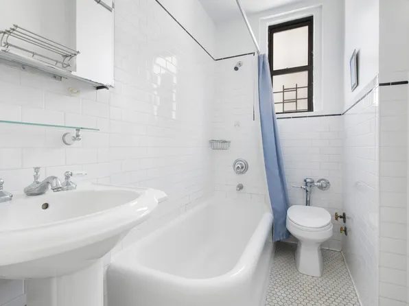 599 West End Avenue image 6 of 7