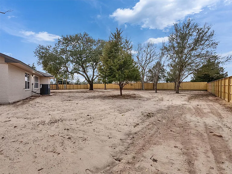 4835 County Road 380 — Photo 30