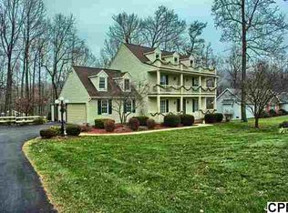660 Winebary Cir, Lewisberry, PA 17339