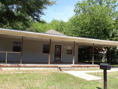 109 N Stewart St, White Oak, TX, 75693