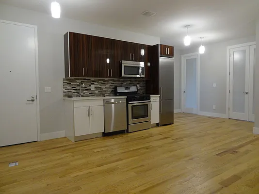 Rented by Real True Group | media 13