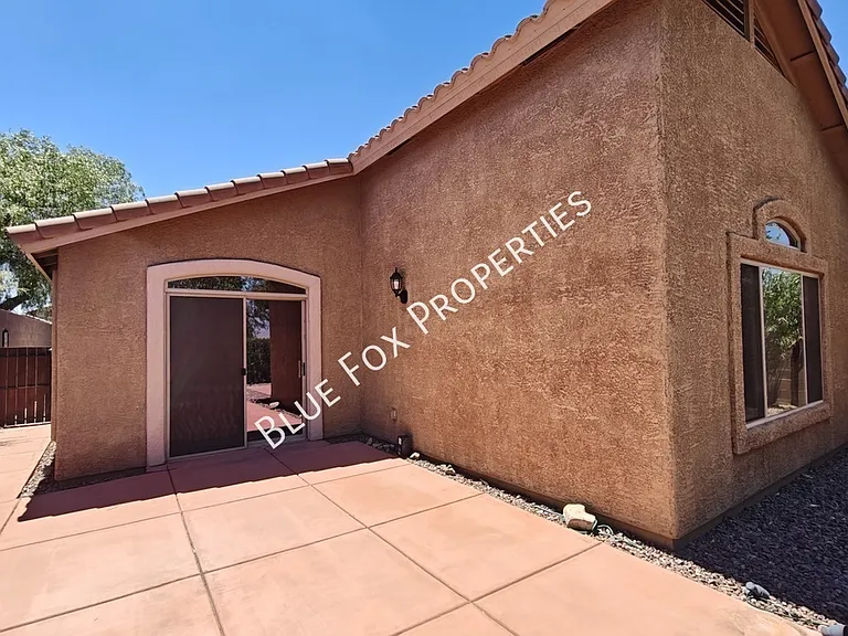 10923 S Lake Gambusi Dr — Photo 36