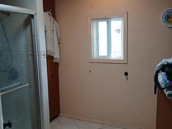 3rd image of 1620 N Via Frondosa
