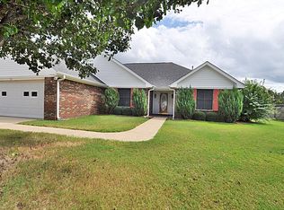110 Pete Ave, Saltillo, MS 38866