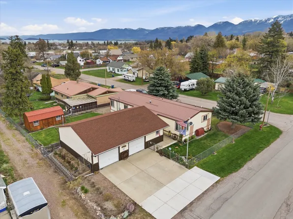 1110 5th St E, Polson, MT 59860