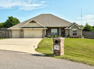 3675 Dragon Fire Ct, Newcastle, OK 73065