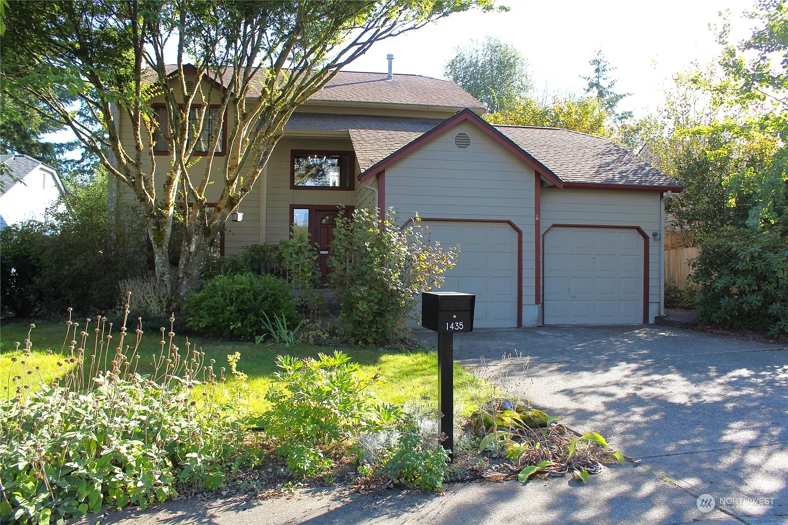 1435 11th Avenue SW photo 1