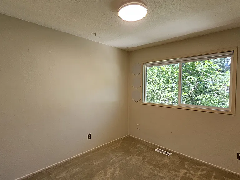 3606 SW Nevada St — Photo 18