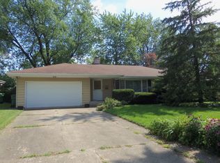 1302 Douglas St, Joliet, IL 60435