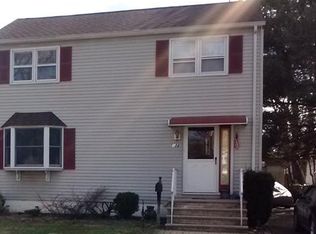 122 Ten Eyck St, South Plainfield, NJ 07080