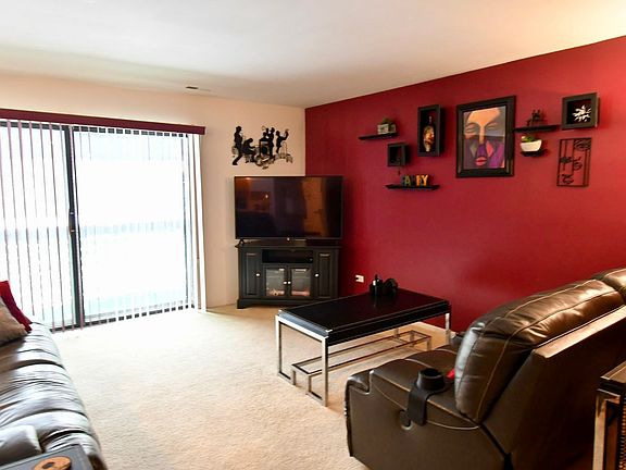 2nd image of 18424 Kedzie Ave APT 2A
