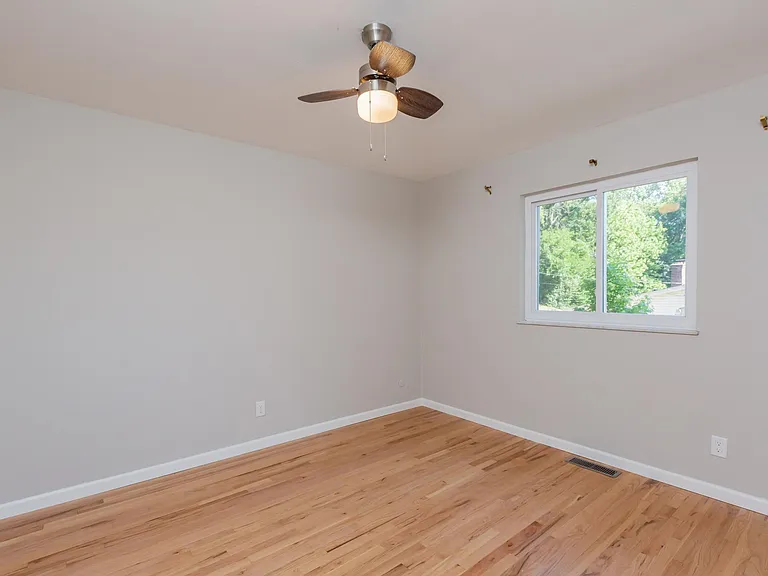 74 Morwood Ln — Photo 19
