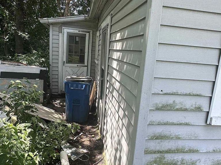 3912 Beachwood Ave — Photo 29