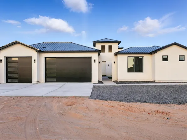 2016 Contreras Rd NE, Rio Rancho, NM 87144