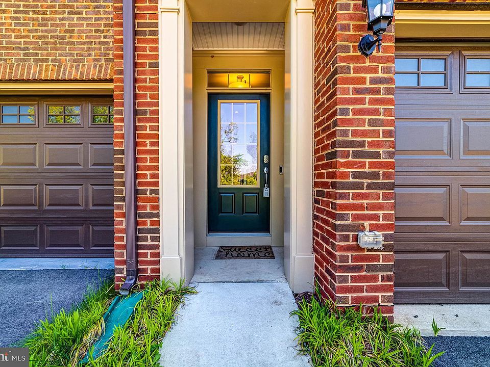 6703 Pinchot Ln, Haymarket, VA 20169 Zillow