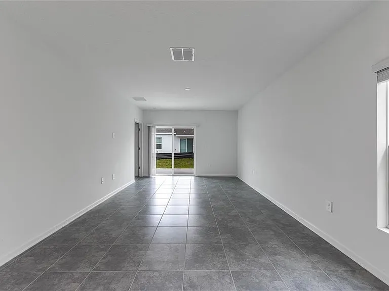 2194 Aquifer Ln — Photo 8