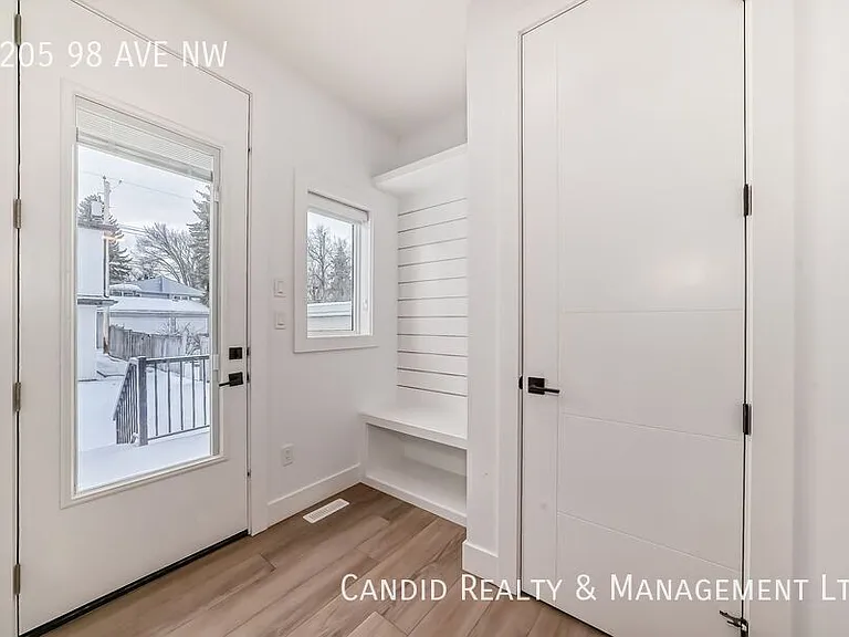 8205 98th Ave NW — Photo 15