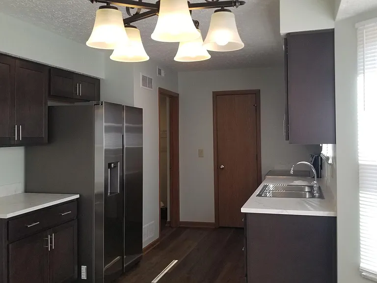 1349 Halfhill Way — Photo 6