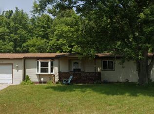 24745 Northlea Dr, South Bend, IN 46619