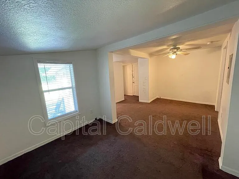 4104 N Ola Ave #4 — Photo 5