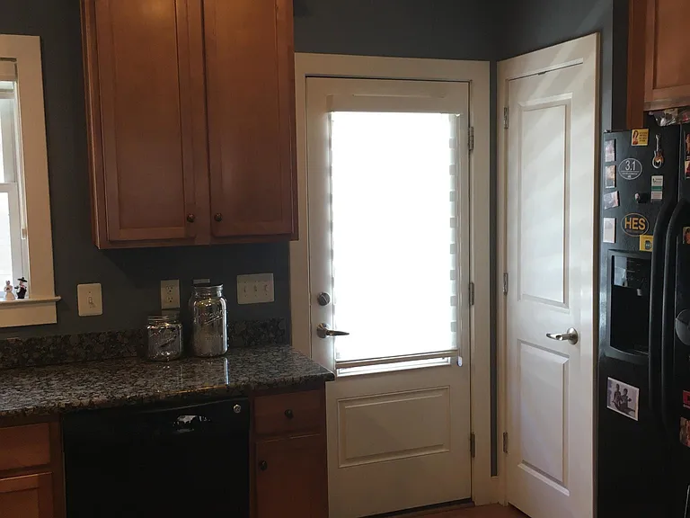 5709 44th Ave — Photo 3