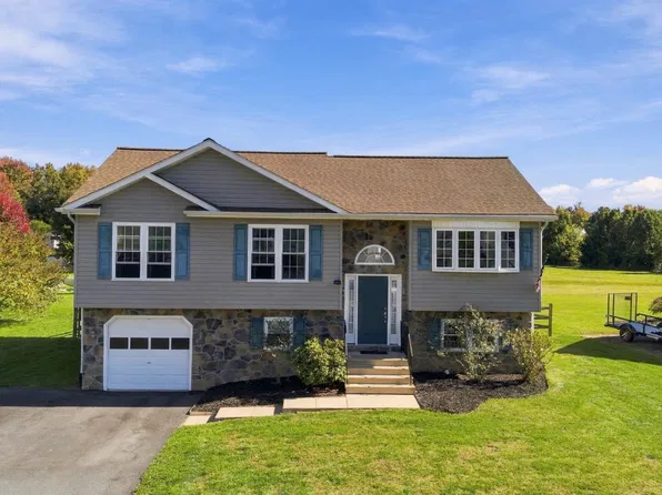 519 Highland Dr, Elkton, MD 21921