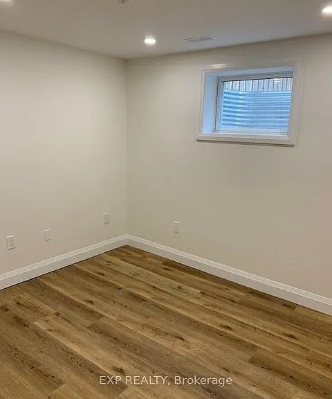 150 Wessenger Dr #BASEMENT — Photo 4