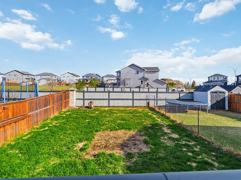 7 McLean Bnd — Photo 40