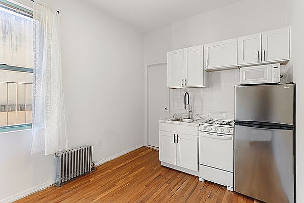 1st image of 247 W 63rd St Penthouse C