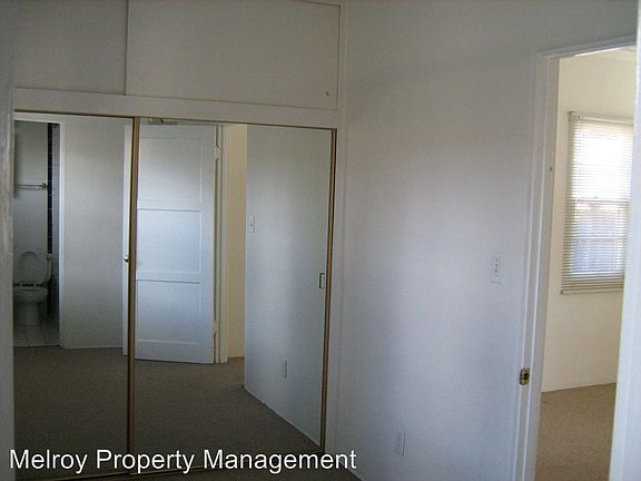 5th image of 104 1/2 Dickinson St