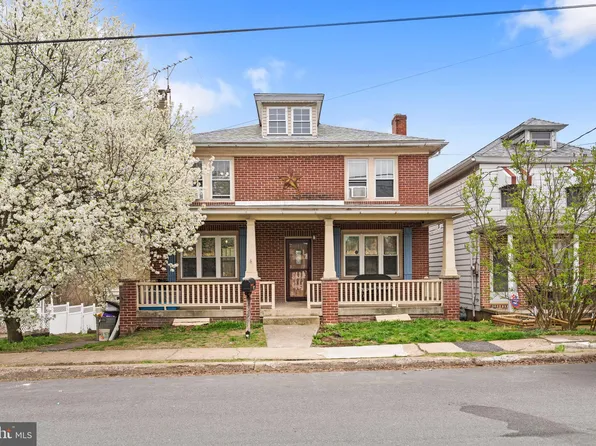 1429 Mount Hope Ave, Pottsville, PA 17901
