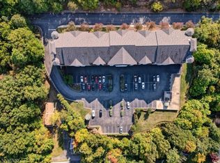 375 Rifle Camp Rd APT 411, Woodland Park, NJ 07424