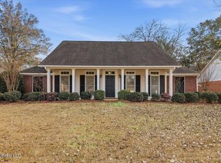 130 E Hill Dr, Madison, MS 39110