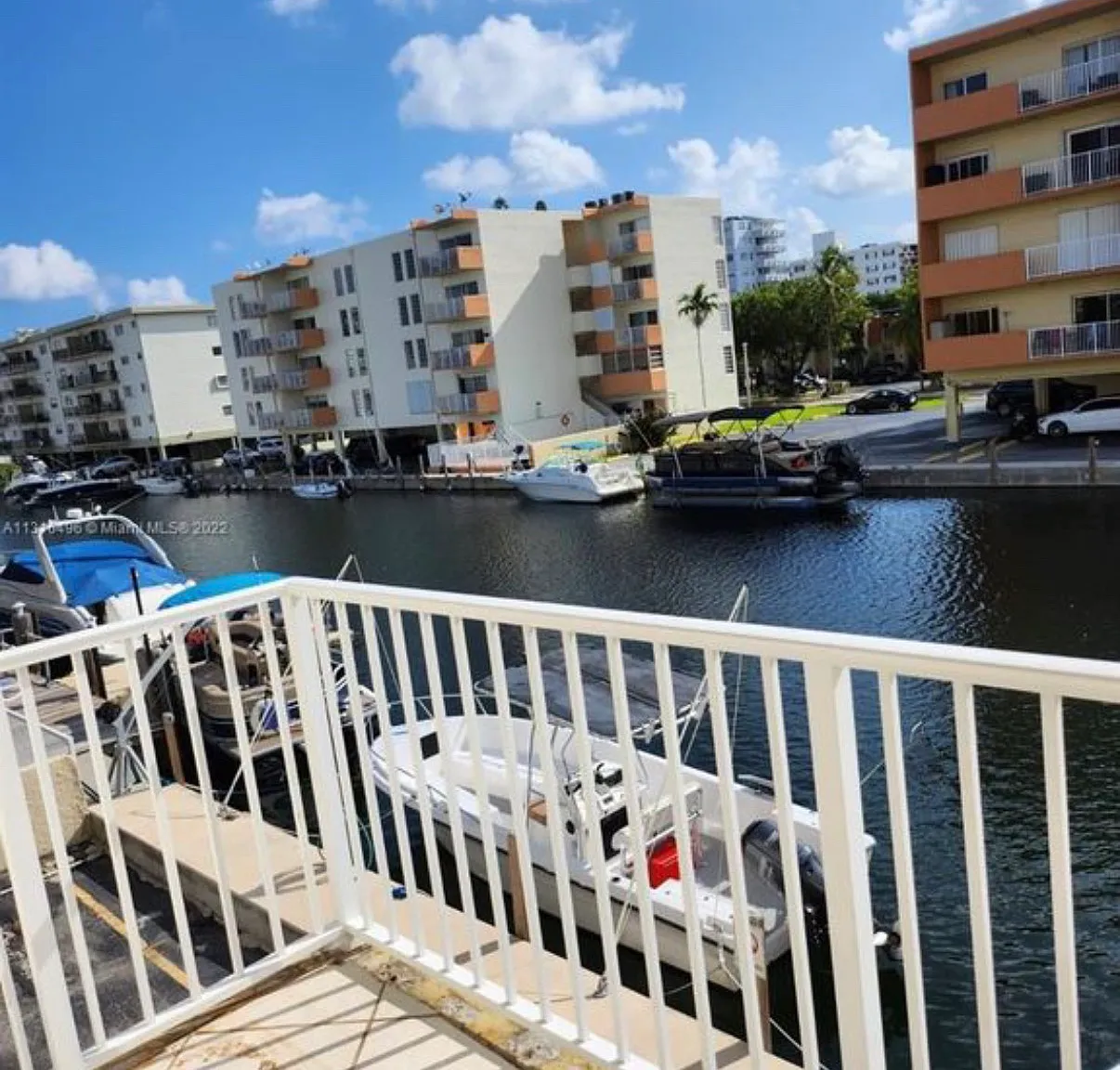 2 bed, 816 sqft, $2,150 — Photo 1