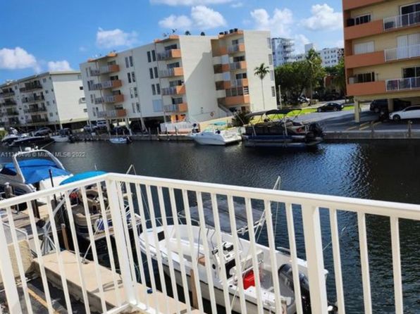 3536 NE 168th St APT 403