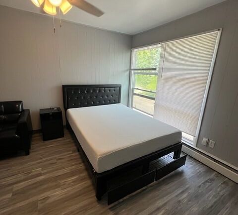 2nd image of 401 Smith St APT B4