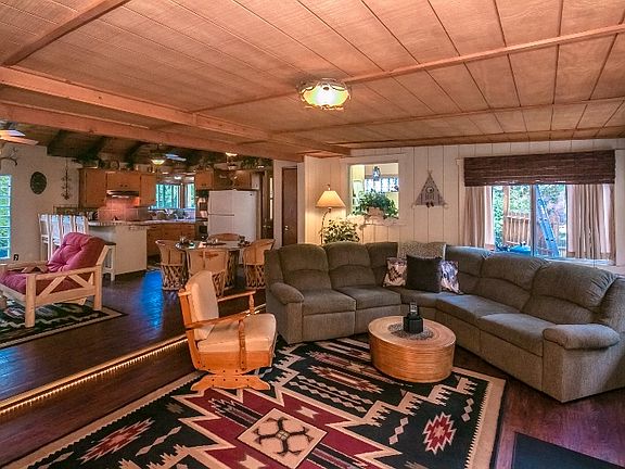 4th image of 6680 E Knob Hill Dr