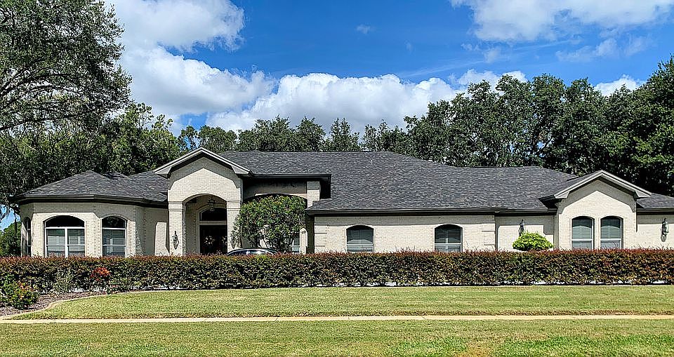 1st image of 2917 Saint Andrews Blvd