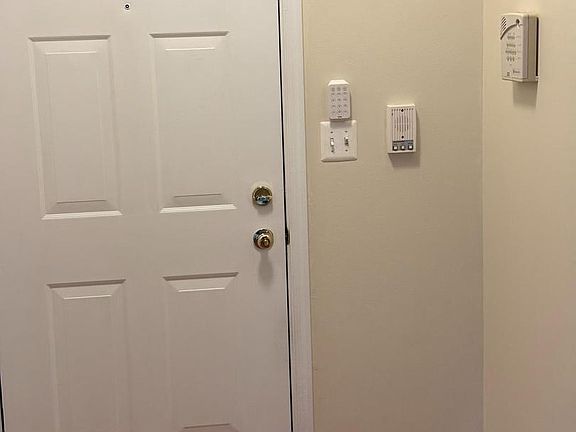 5th image of 5374 Glenthorne Ct #5374