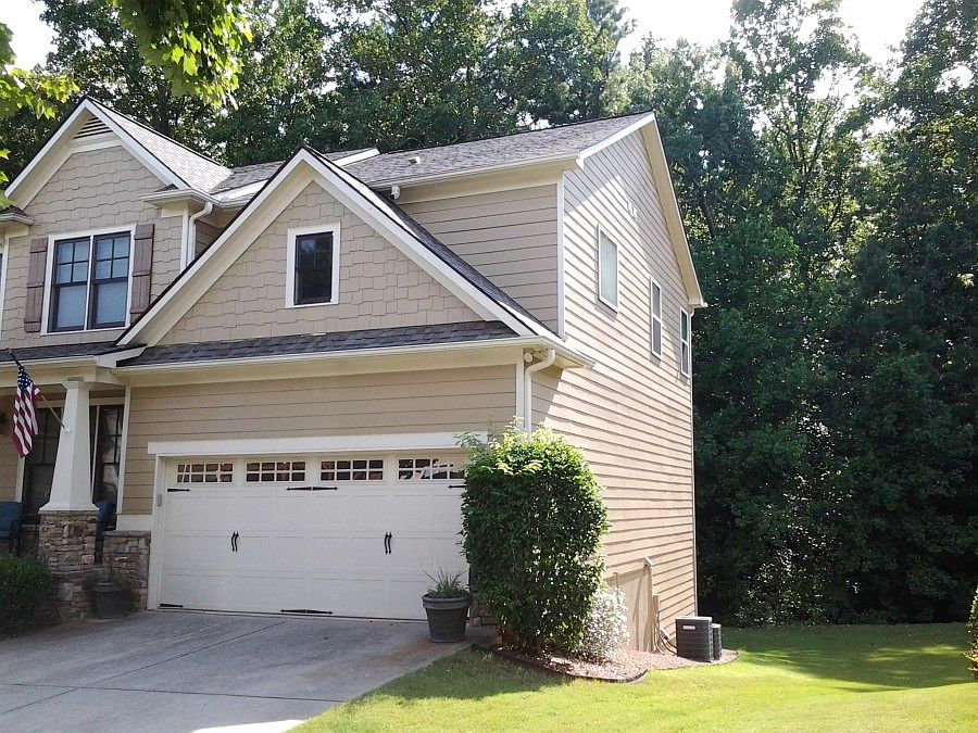 2nd image of 150 Park Reserve Ct