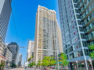 55 Harbour Sq #814, Toronto, ON M5J 2L1
