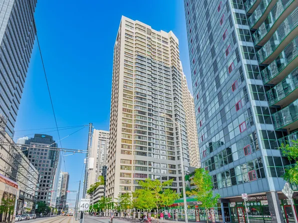 55 Harbour Sq, Toronto, ON