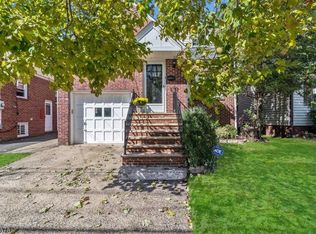 21 Menzel Ave, Maplewood, NJ 07040