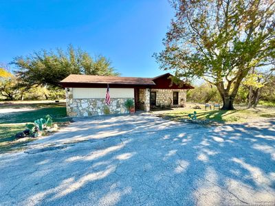 59 La Motte, Brackettville, TX, 78832