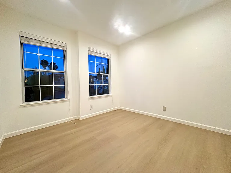1608 Mission Springs Cir — Photo 15