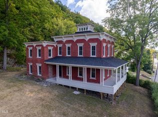 8 Mountain Street, Whitehall, NY 12887