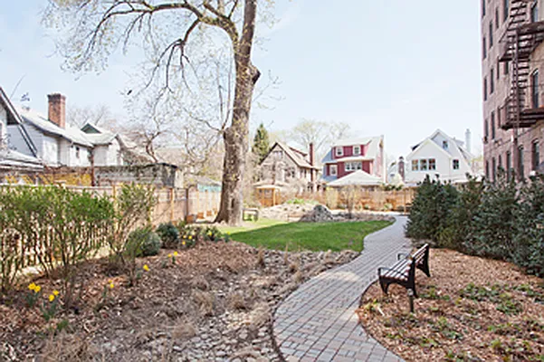 Sold by Brooklyn Hearth Realty | media 19